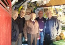 Επίσκεψη στο «Μουσείο» φιλοτελισμού του 95χρονου συναδέλφου Χρήστου Σταθακόπουλου